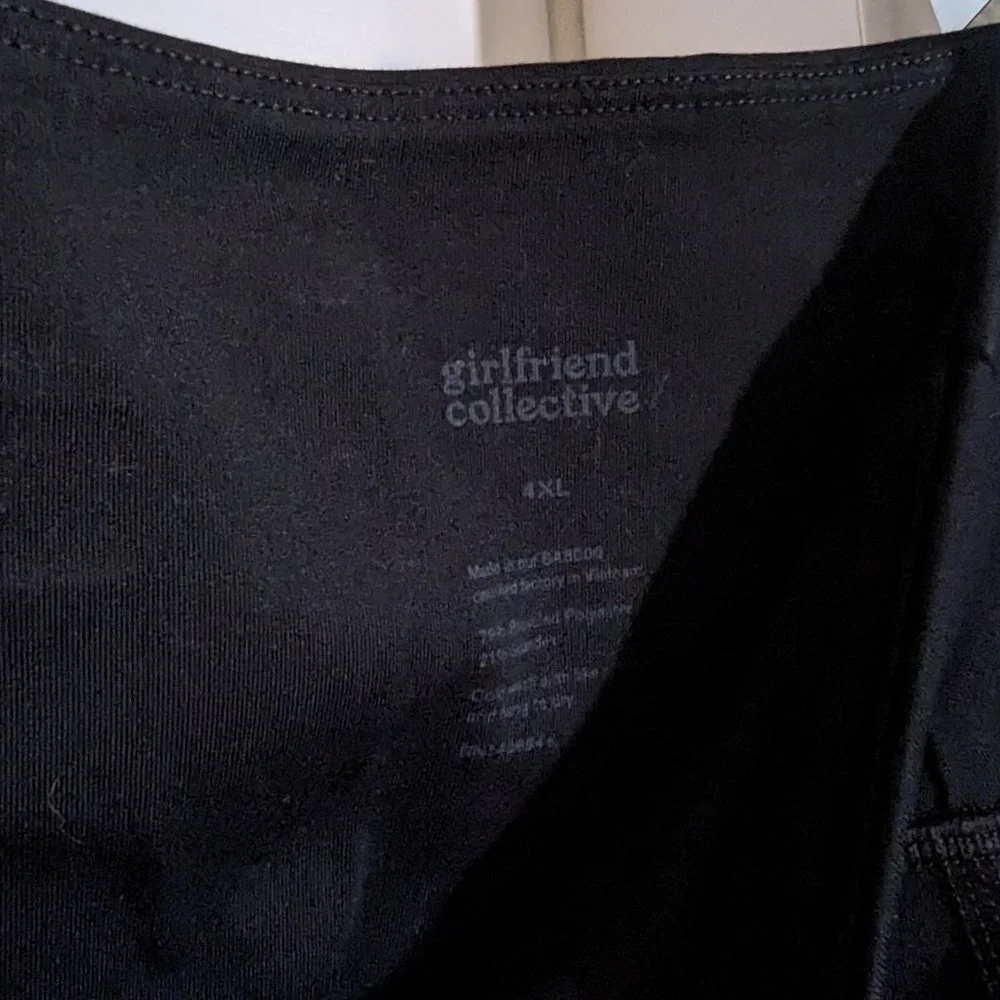 girlfriend collective high rise run shorts 4XL black - Picture 4 of 5